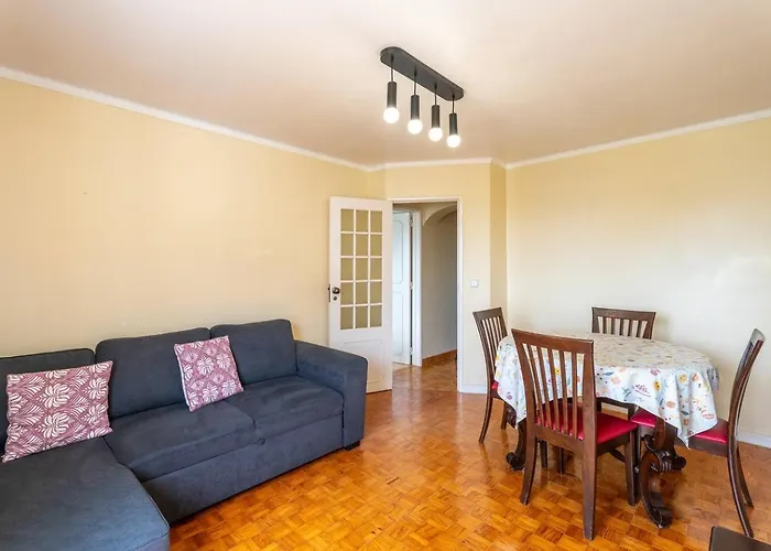 Cozy 2br By Perfectgetaway Apartment